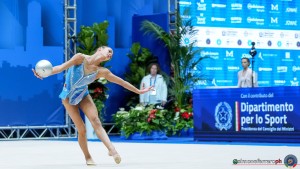 aa q raffaeli sofia ita ph simone ferraro sfa07109 copia